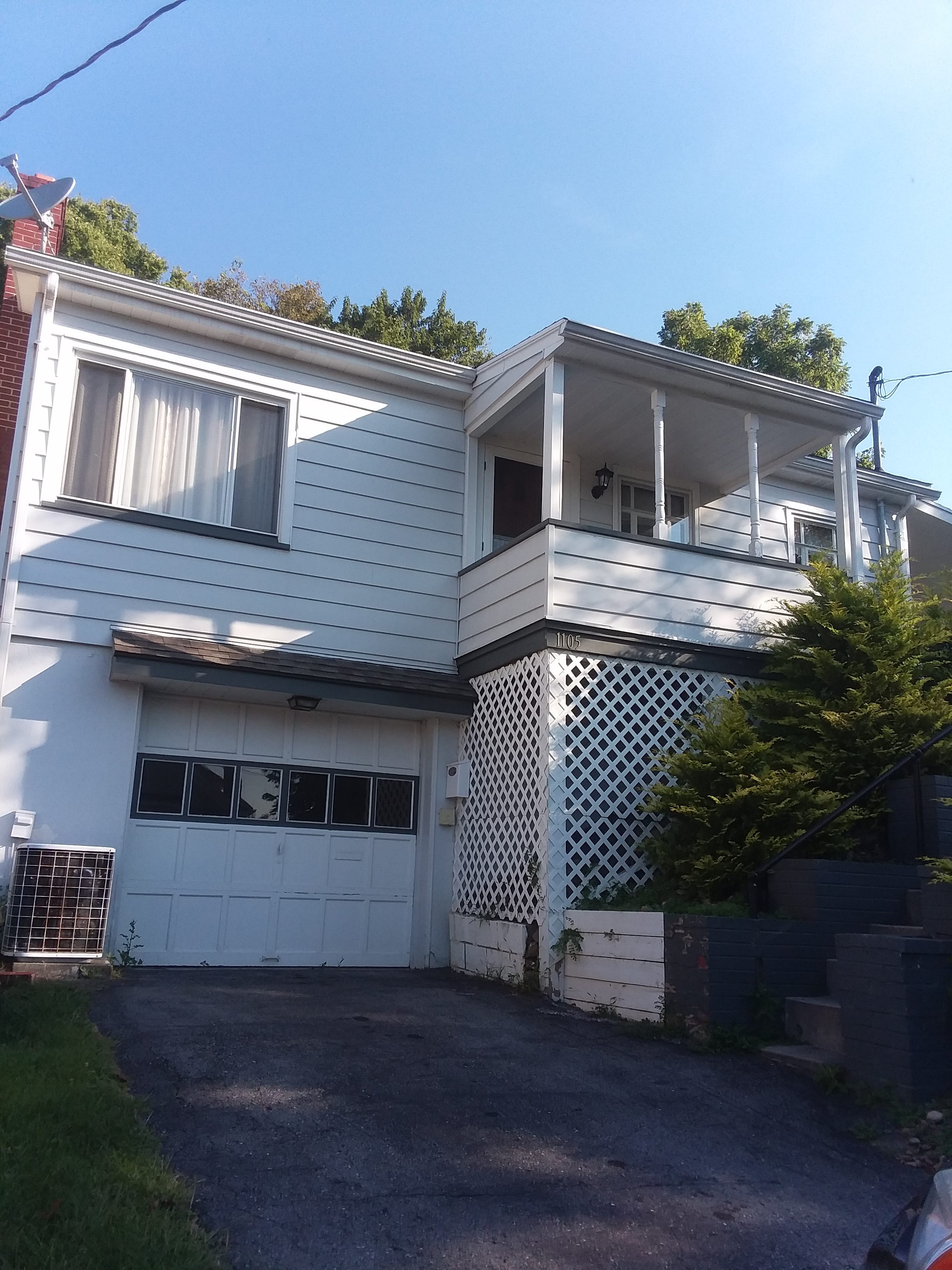 1105 Spruce Street