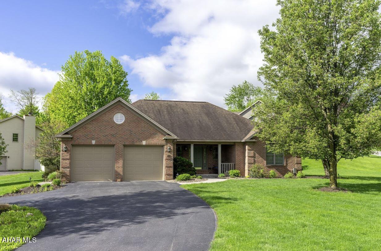 206 Red Fox Drive