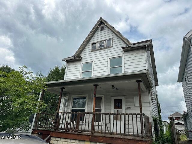 305 N 6th Ave