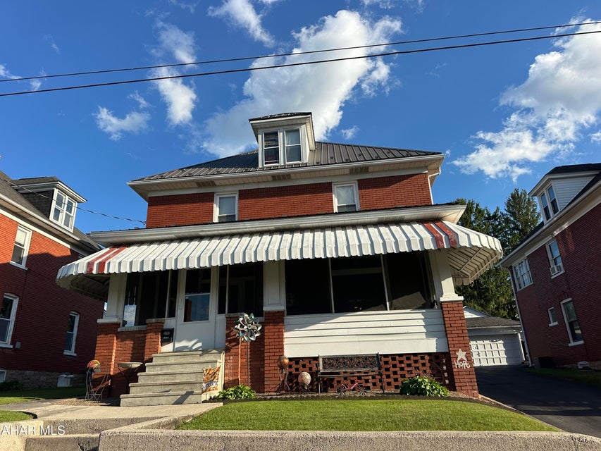 508 Walnut Street