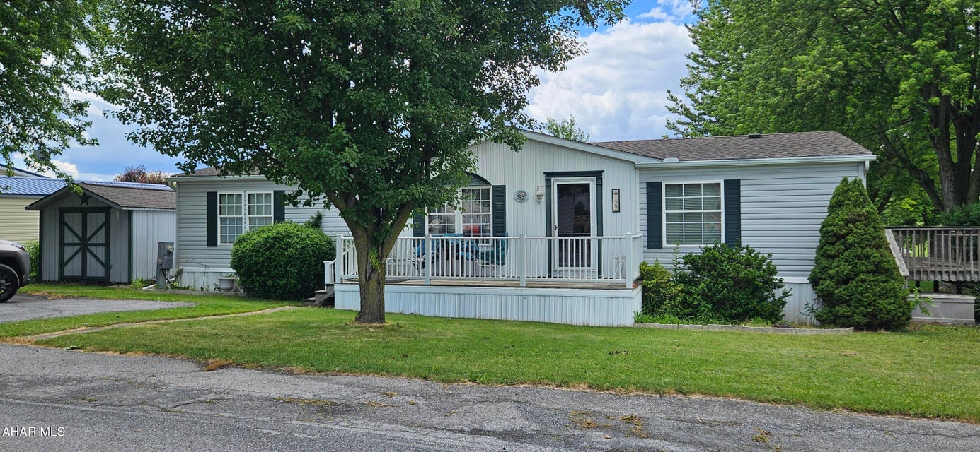 122 Marian Ave