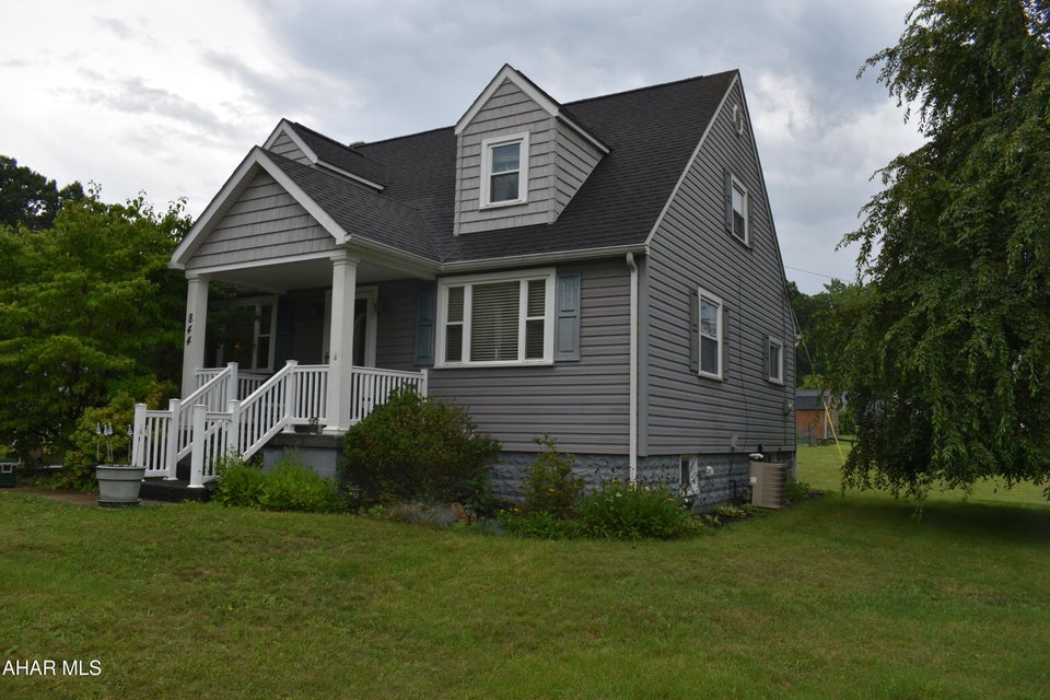 844 Brush Mountain Road